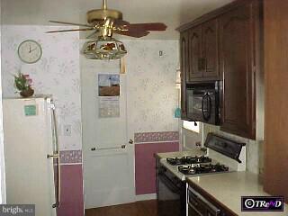 925 Springhaven Road Springfield, PA 19064 - Photo 3 of 4 Gallery Image 3