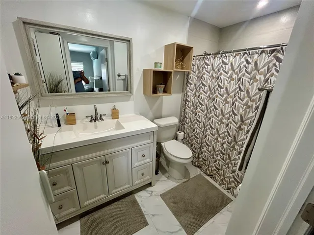 $4,200 | 13560 Northwest 2nd Avenue, Unit 13560, North Miami, FL 33168