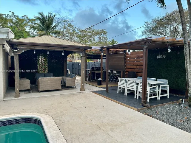 $4,200 | 13560 Northwest 2nd Avenue, Unit 13560, North Miami, FL 33168