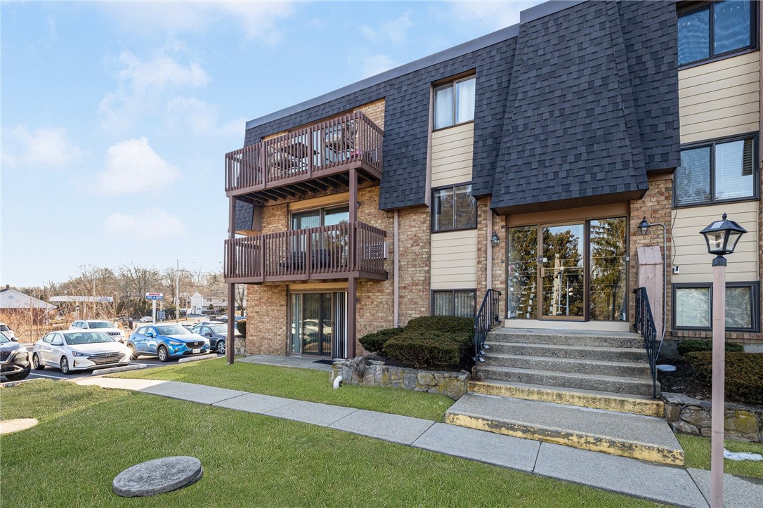 4162 Post Road, Unit 10 Warwick, RI 02818 - Photo 6 of 35 Gallery Image 6