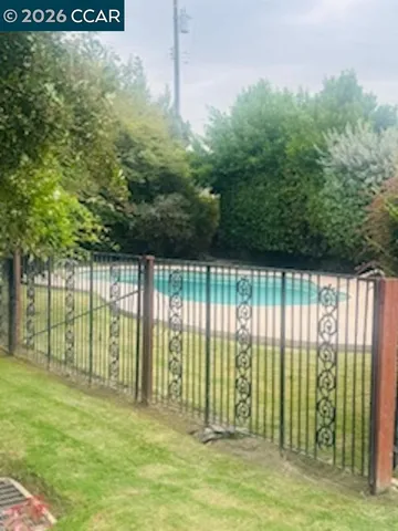 $375,500 | 5740 North West Avenue, Unit 109, Fresno, CA 93711