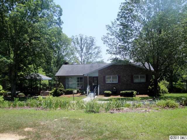 1147 Donnybrook Road Catawba, SC 29704 - Photo 16 of 16 a front view of house with yard and green space