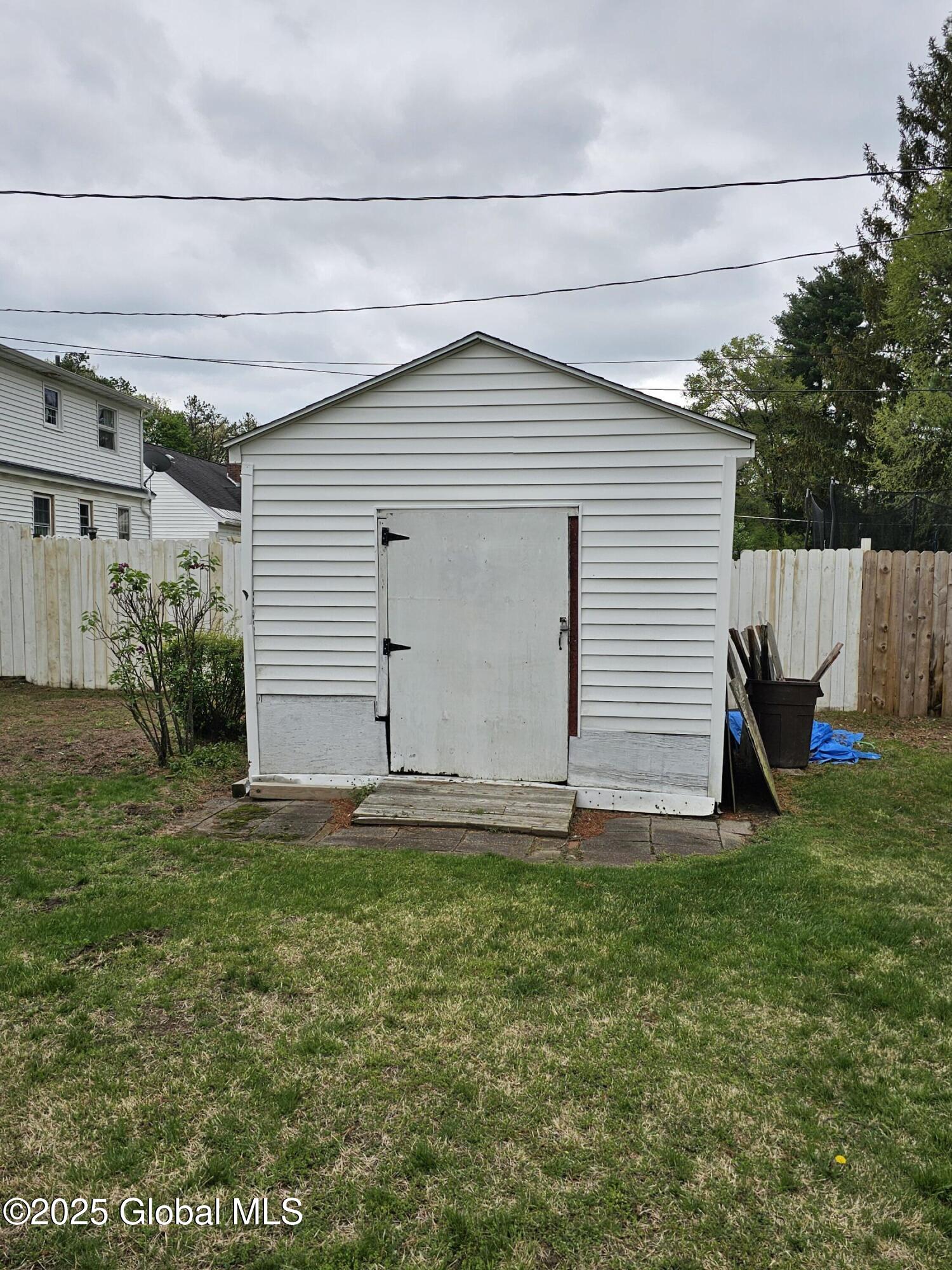 1824 Devendorf Road Schenectady, NY 12303 - Photo 19 of 20 20250507_140312 (1)