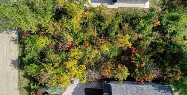 $205,000 | 6912 3rd Street, Douglas, MI 49406