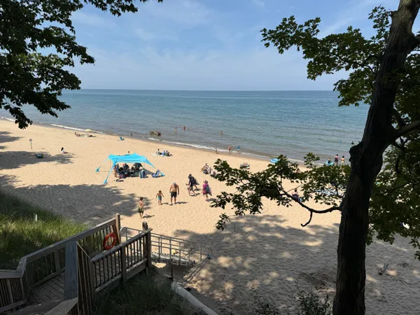 $205,000 | 6912 3rd Street, Douglas, MI 49406