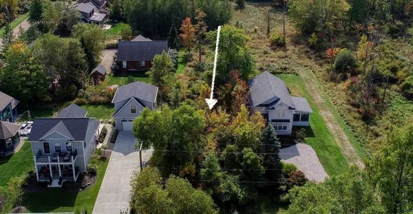 $205,000 | 6912 3rd Street, Douglas, MI 49406
