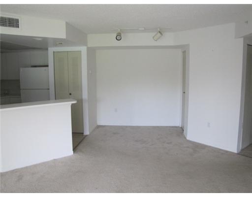 4187 Haverhill Road, Unit 507 West Palm Beach, FL 33417 - Photo 3 of 10 Additional Photo