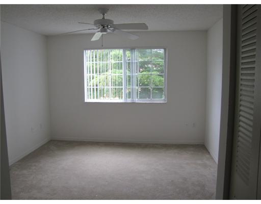 4187 Haverhill Road, Unit 507 West Palm Beach, FL 33417 - Photo 7 of 10 Additional Photo