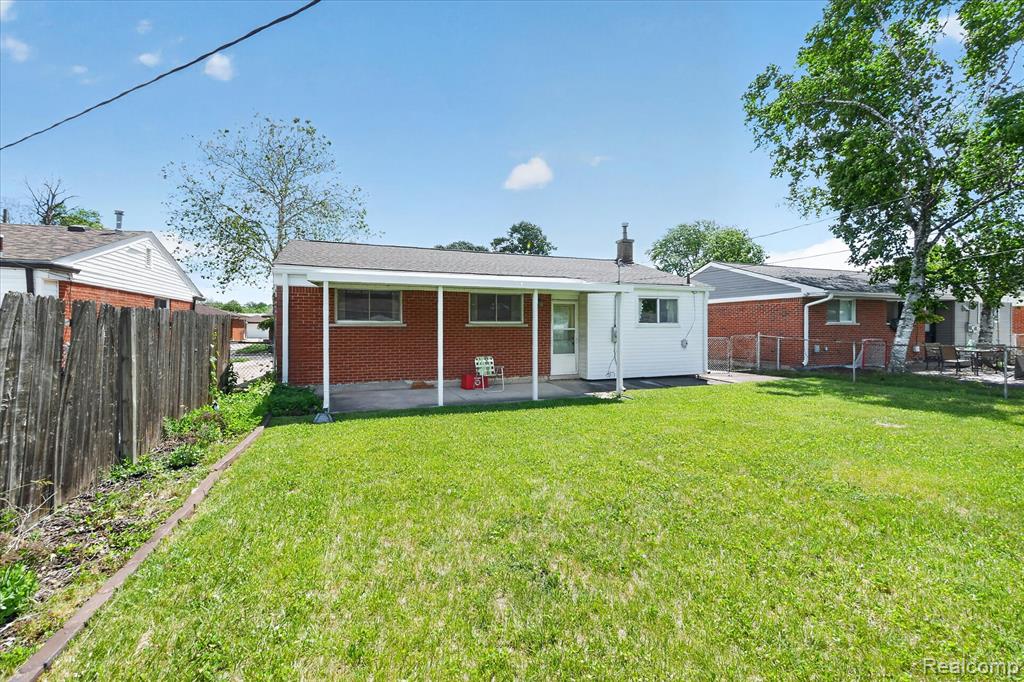 31431 Northwood Road Fraser, MI 48026 - Photo 12 of 14