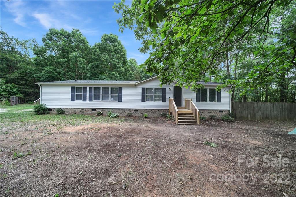 1824 Lincoln Road York, SC 29745 - Photo 1 of 33 Gallery Image 1