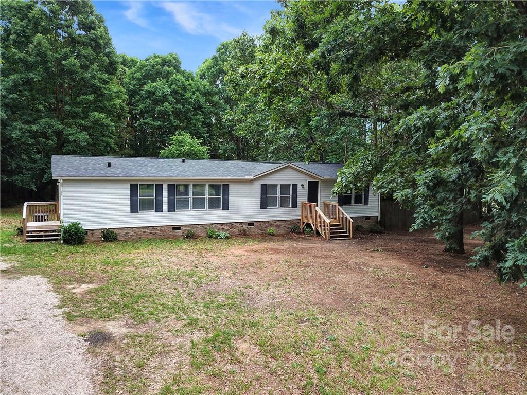 1824 Lincoln Road York, SC 29745 - Photo 4 of 33 Gallery Image 4