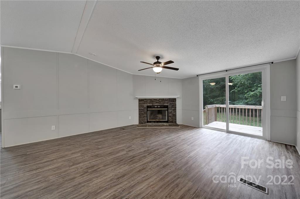 1824 Lincoln Road York, SC 29745 - Photo 6 of 33 Gallery Image 6