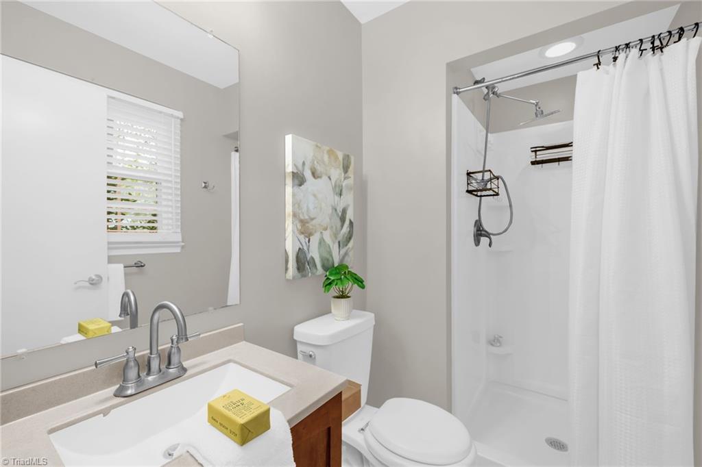 4316 Lormar Road Greensboro, NC 27406 - Photo 17 of 30 Gallery Image 17