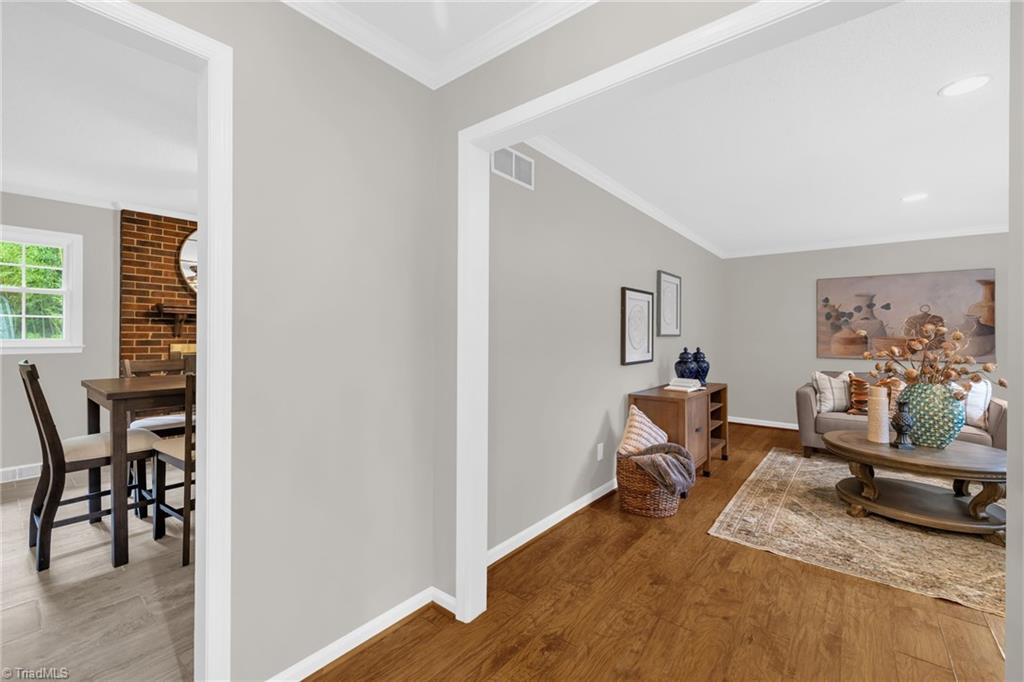 4316 Lormar Road Greensboro, NC 27406 - Photo 4 of 30 Gallery Image 4