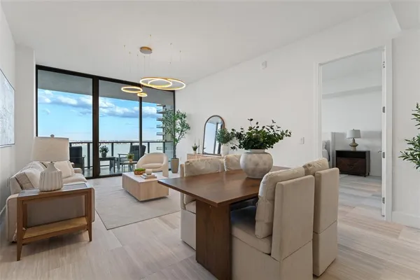 $9,500 | 3015 South Ysabella Avenue, Unit 1803, Tampa, FL 33629