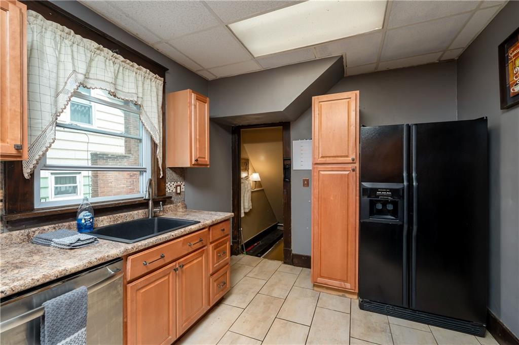 118 Summit Street Butler, PA 16001 - Photo 7 of 25 Gallery Image 7