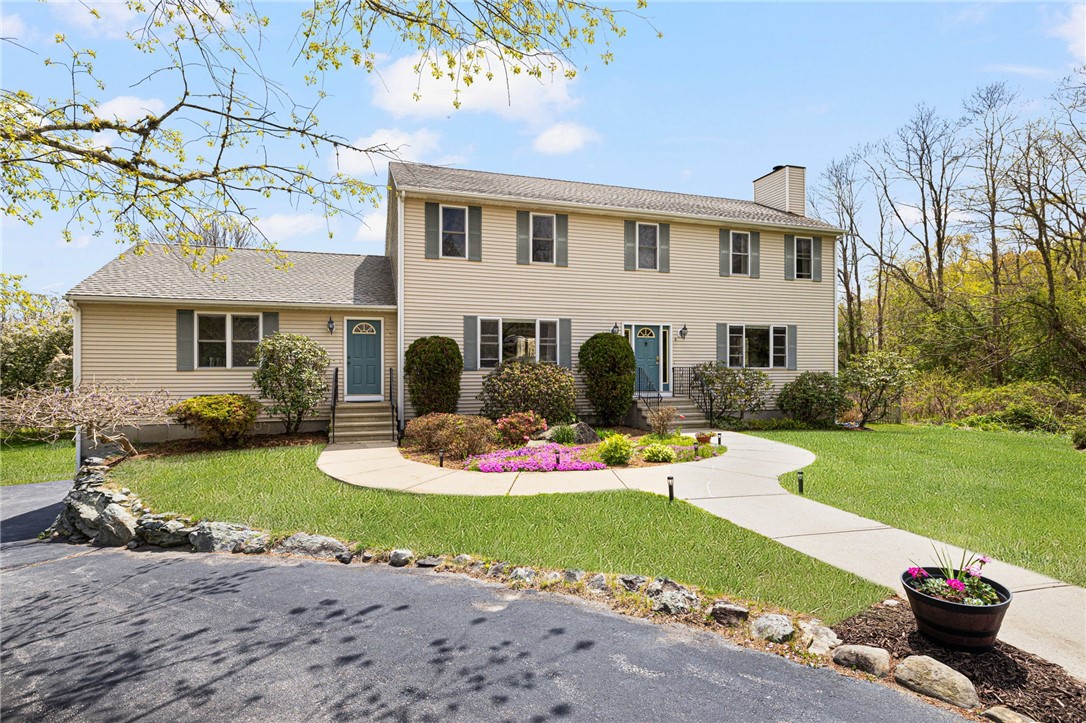 6 Country Road Warren, RI 02885 - Photo 1 of 50