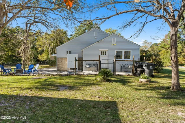 $265,000 | 1279 Stone Chimney Road Southwest, Supply, NC 28462