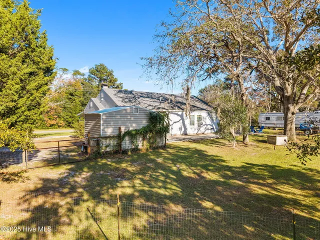 $265,000 | 1279 Stone Chimney Road Southwest, Supply, NC 28462