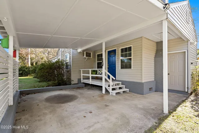 $265,000 | 1279 Stone Chimney Road Southwest, Supply, NC 28462