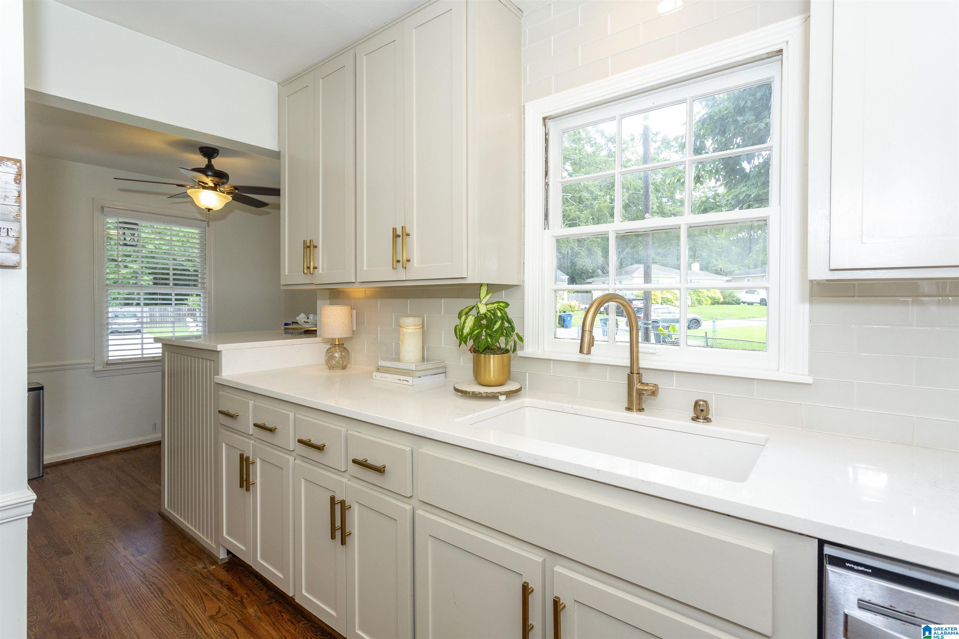 600 Grove Street Birmingham, AL 35209 - Photo 12 of 33