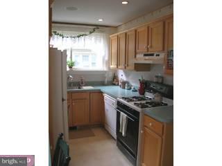 511 Lehann Circle Springfield, PA 19064 - Photo 3 of 5