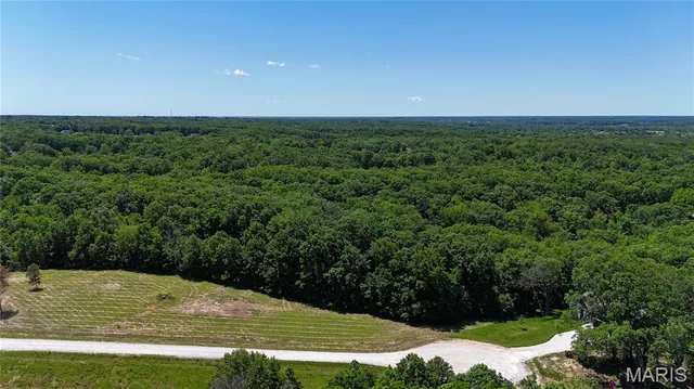 $76,000 | 130 Glen Meadows Drive, Troy, MO 63379