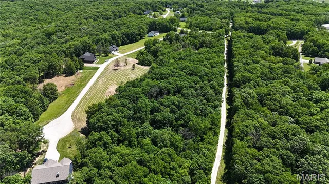 $76,000 | 130 Glen Meadows Drive, Troy, MO 63379