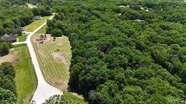 $76,000 | 130 Glen Meadows Drive, Troy, MO 63379