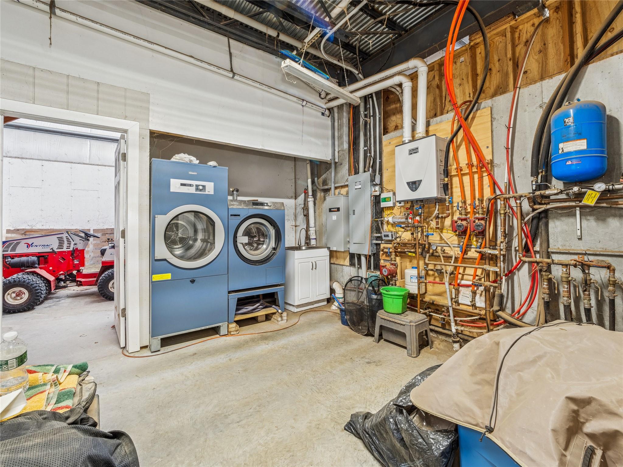 2680 Highway 9 Cold Spring, NY 10516 - Photo 21 of 29 a view of car garage