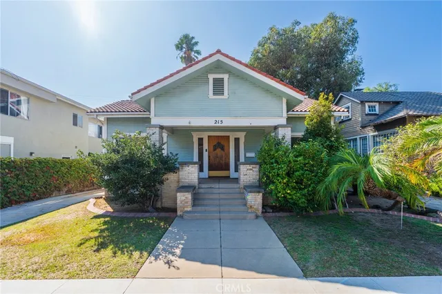 $1,499,000 | 215 Mira Mar Avenue, Long Beach, CA 90803