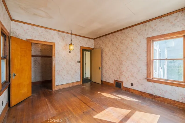 $1,499,000 | 215 Mira Mar Avenue, Long Beach, CA 90803