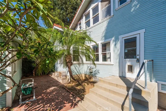 $1,499,000 | 215 Mira Mar Avenue, Long Beach, CA 90803