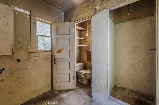 $1,499,000 | 215 Mira Mar Avenue, Long Beach, CA 90803