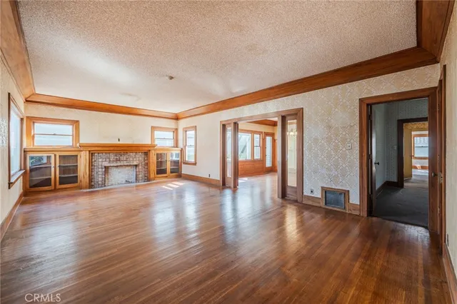 $1,499,000 | 215 Mira Mar Avenue, Long Beach, CA 90803