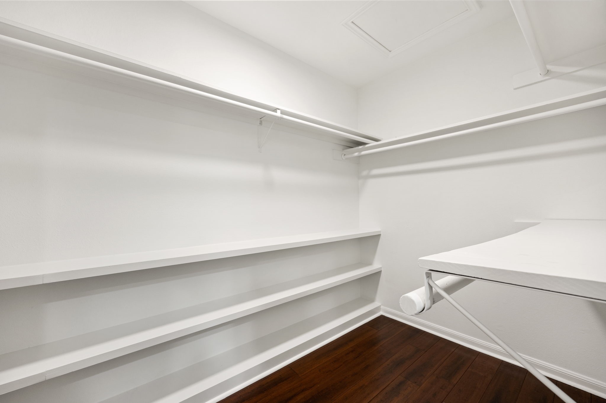 2829 Timmons Lane, Unit 130 Houston, TX 77027 - Photo 13 of 23 a view of an empty walk in closet