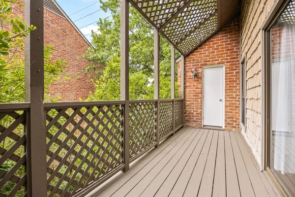 $275,000 | 2829 Timmons Lane, Unit 130, Houston, TX 77027