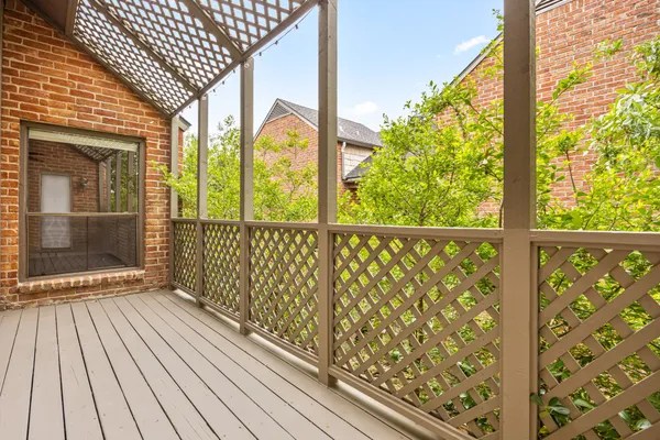 $275,000 | 2829 Timmons Lane, Unit 130, Houston, TX 77027