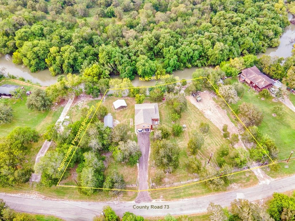 6026 County Road 73 Robstown, TX 78380 - Photo 29 of 30 a balcony view with swimming pool
