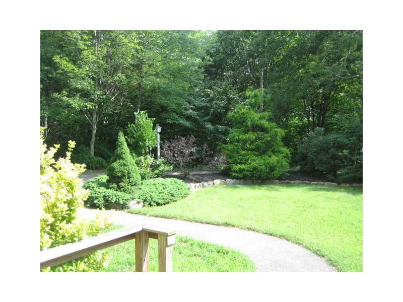 287 Yawgoo Valley Road Exeter, RI 02822 - Photo 4 of 20 Yard/Garden.