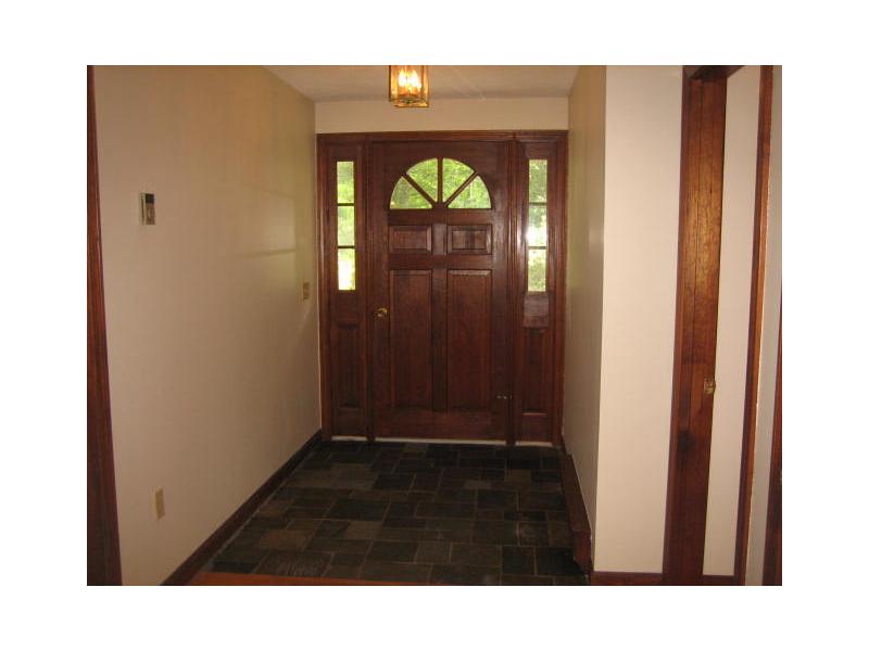 287 Yawgoo Valley Road Exeter, RI 02822 - Photo 9 of 20 Entry.