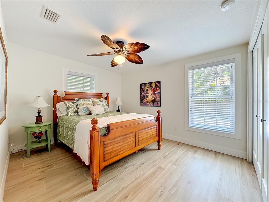 307 68th Street Holmes Beach, FL 34217 - Photo 33 of 67