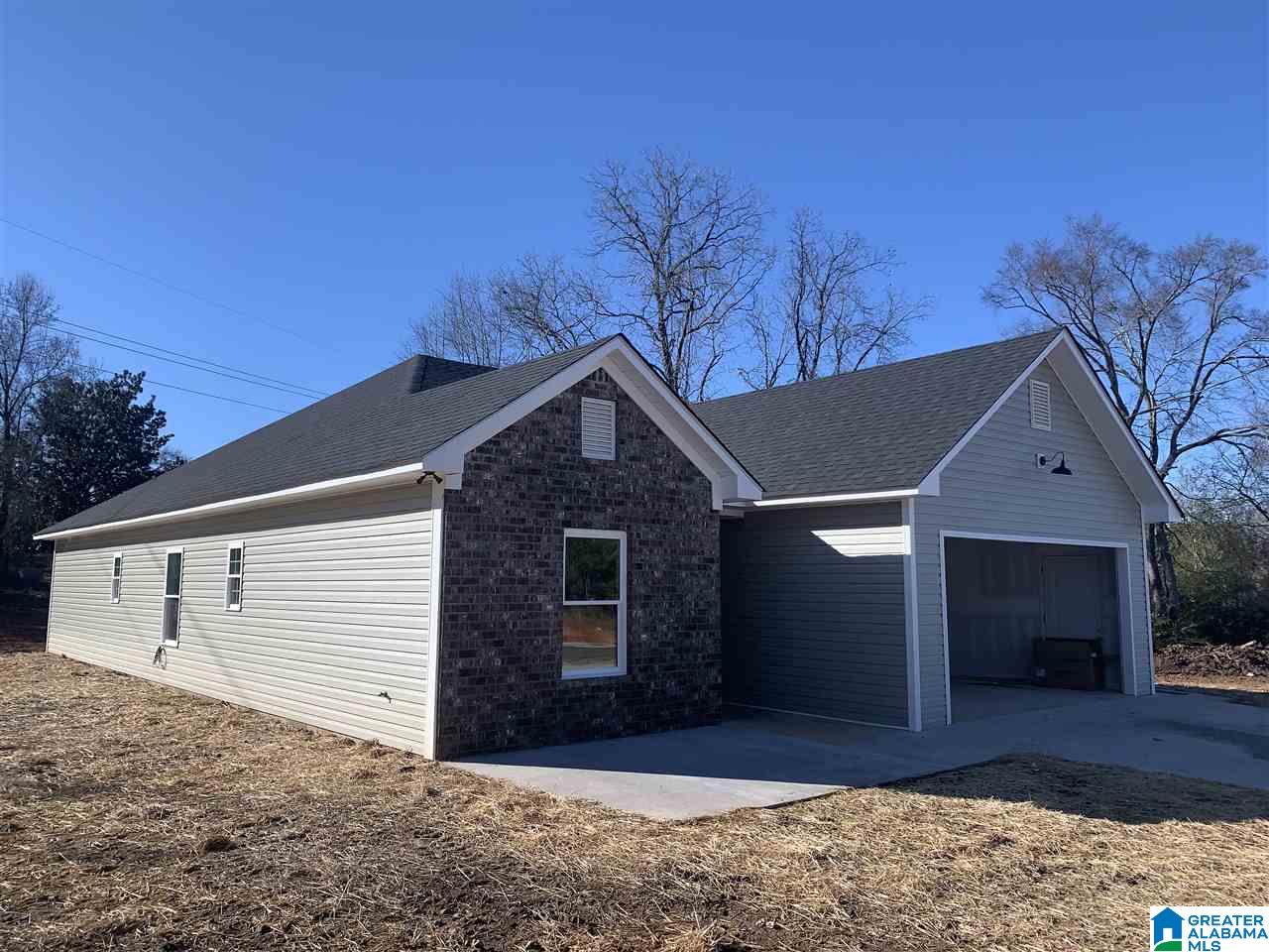 369 Central Avenue Oneonta, AL 35121 - Photo 3 of 3