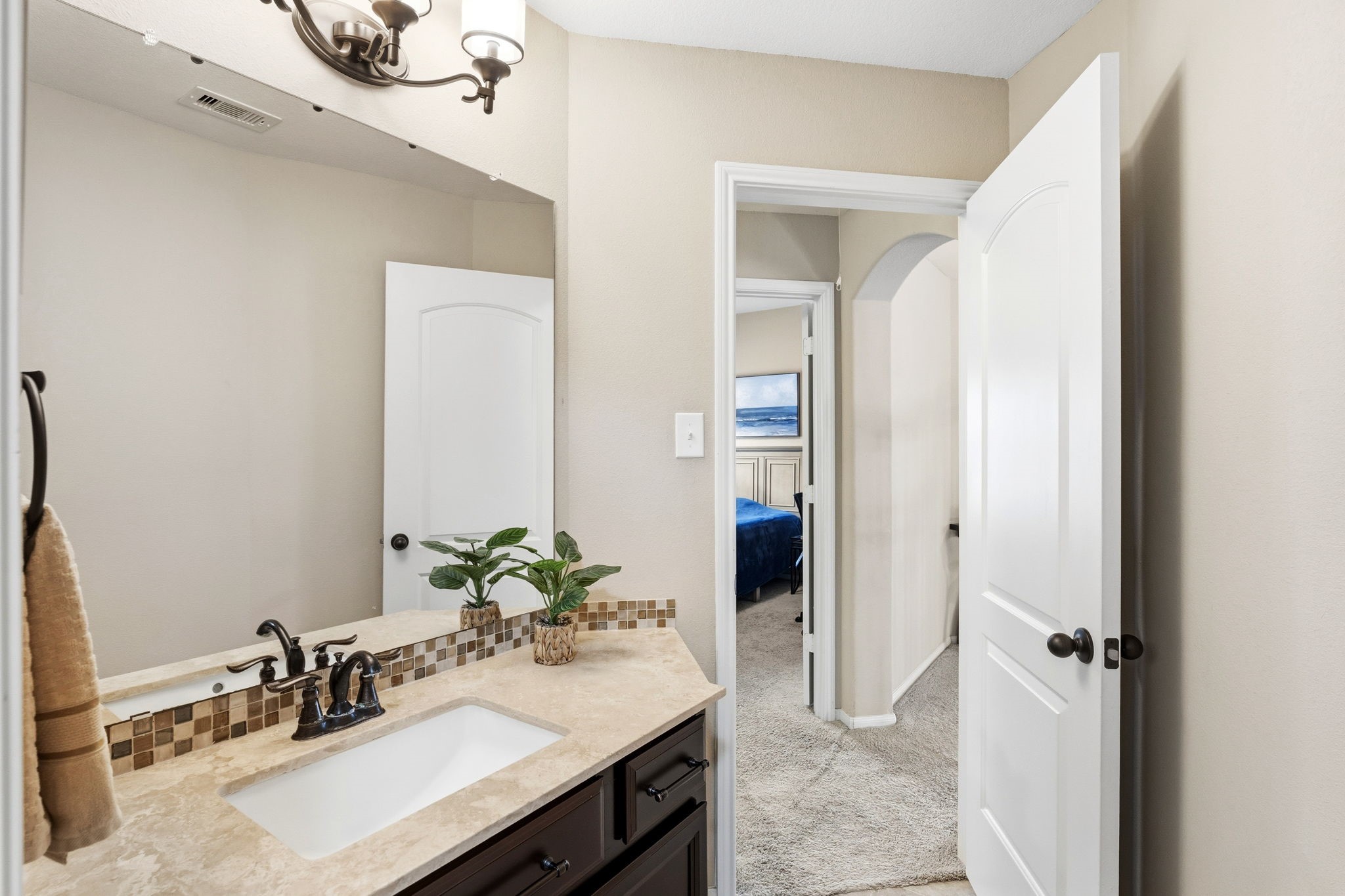 27383 Pendleton Trace Drive Spring, TX 77386 - Photo 24 of 33 First vanity in the Jack and Jill bedroom.