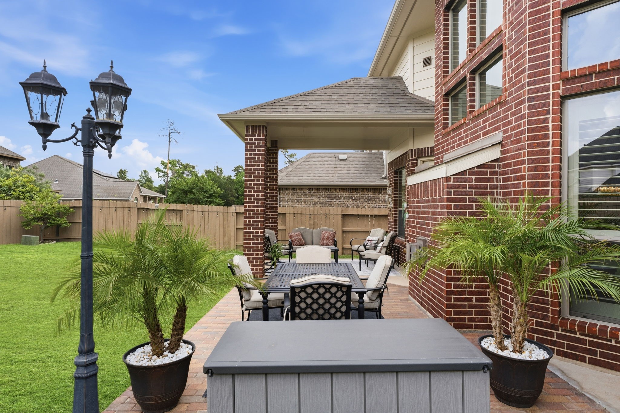 27383 Pendleton Trace Drive Spring, TX 77386 - Photo 31 of 33 Double patio areas.