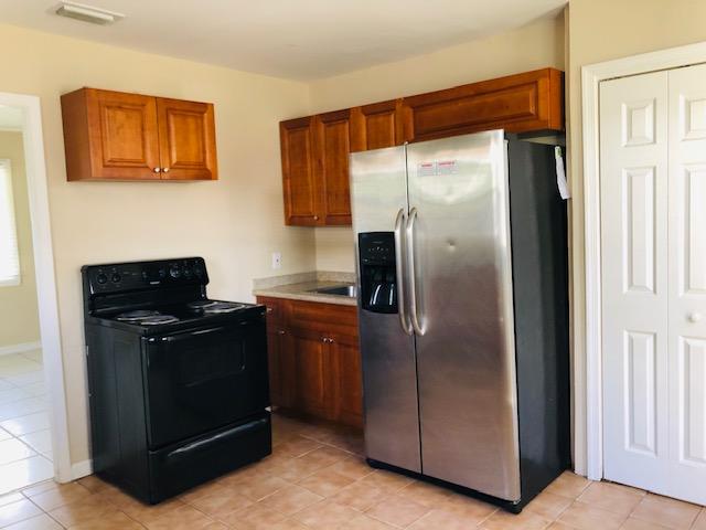 5720 Banana Road West Palm Beach, FL 33413 - Photo 6 of 13 IMG_4613