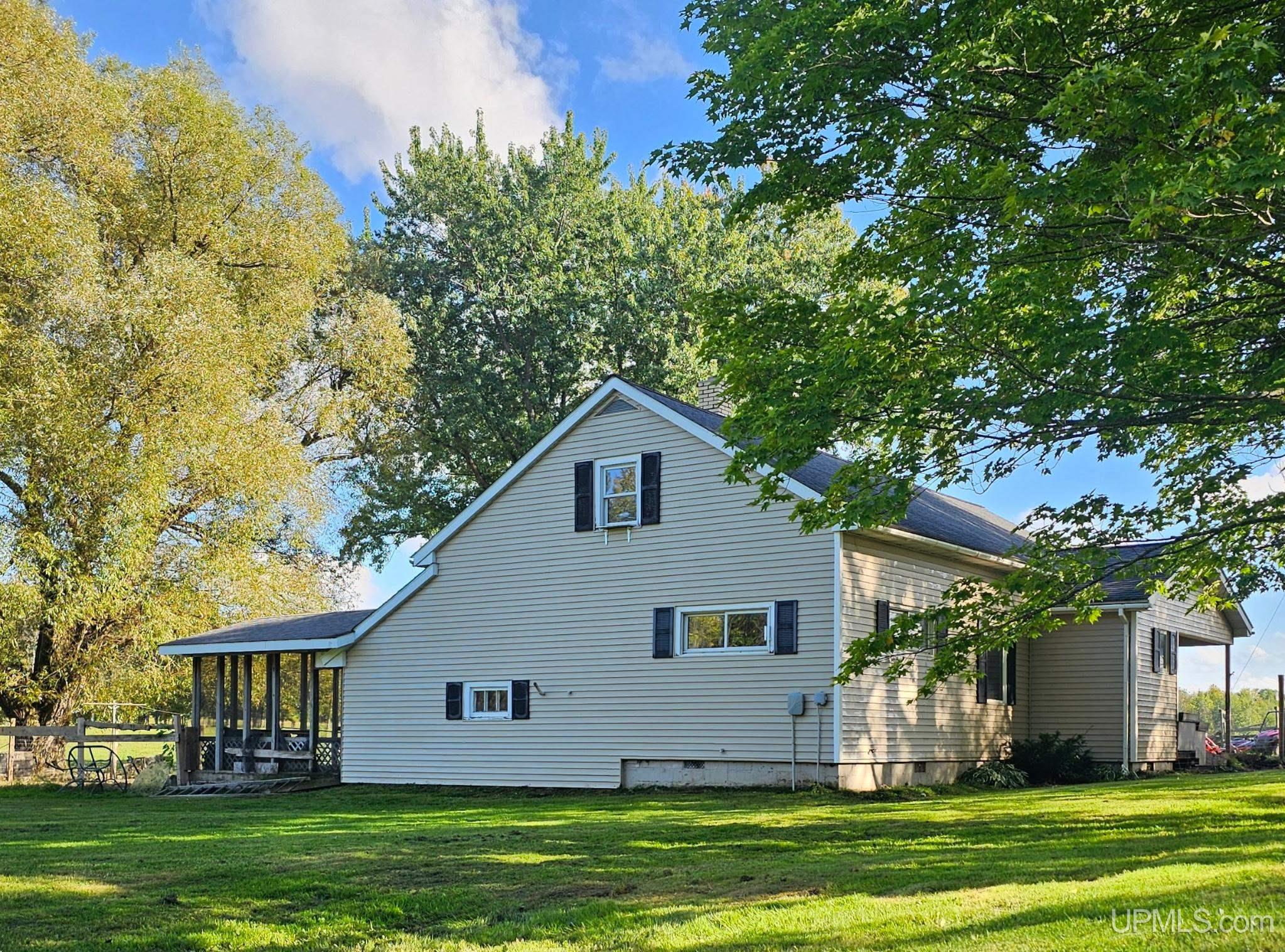 34770 Calumet Road Ontonagon, MI 49953 - Photo 2 of 29