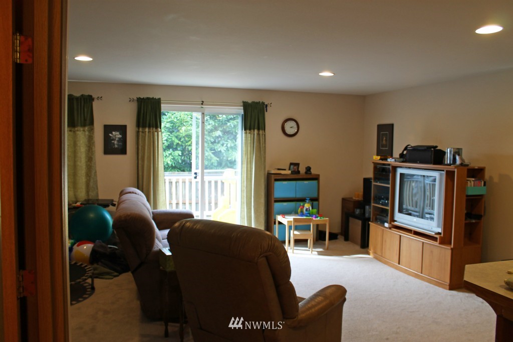 473 Spring Lane Sedro-Woolley, WA 98284 - Photo 8 of 20 Gallery Image 8