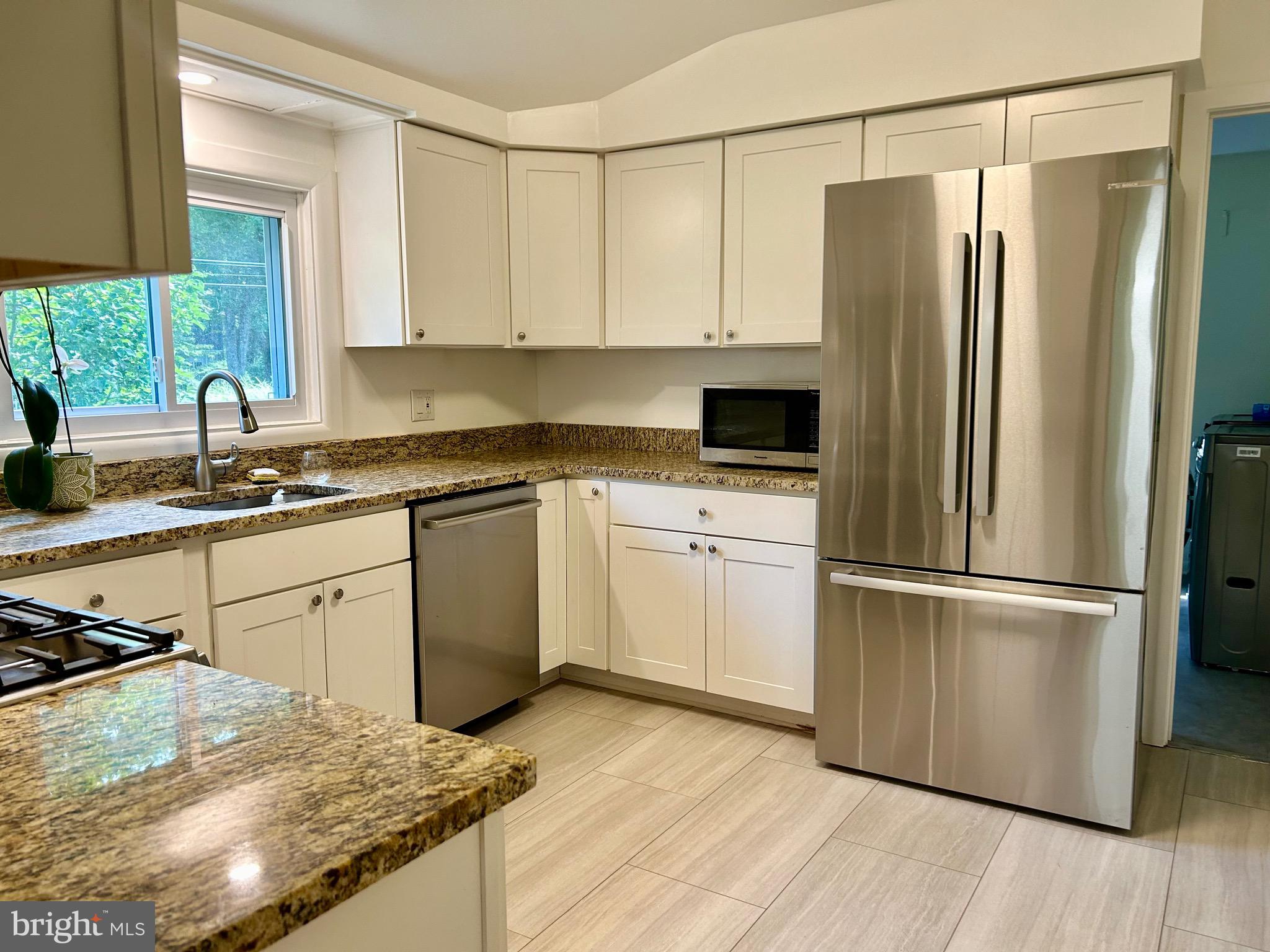 28 Pardoe Road Princeton, NJ 08540 - Photo 3 of 18 Renovated kitchen