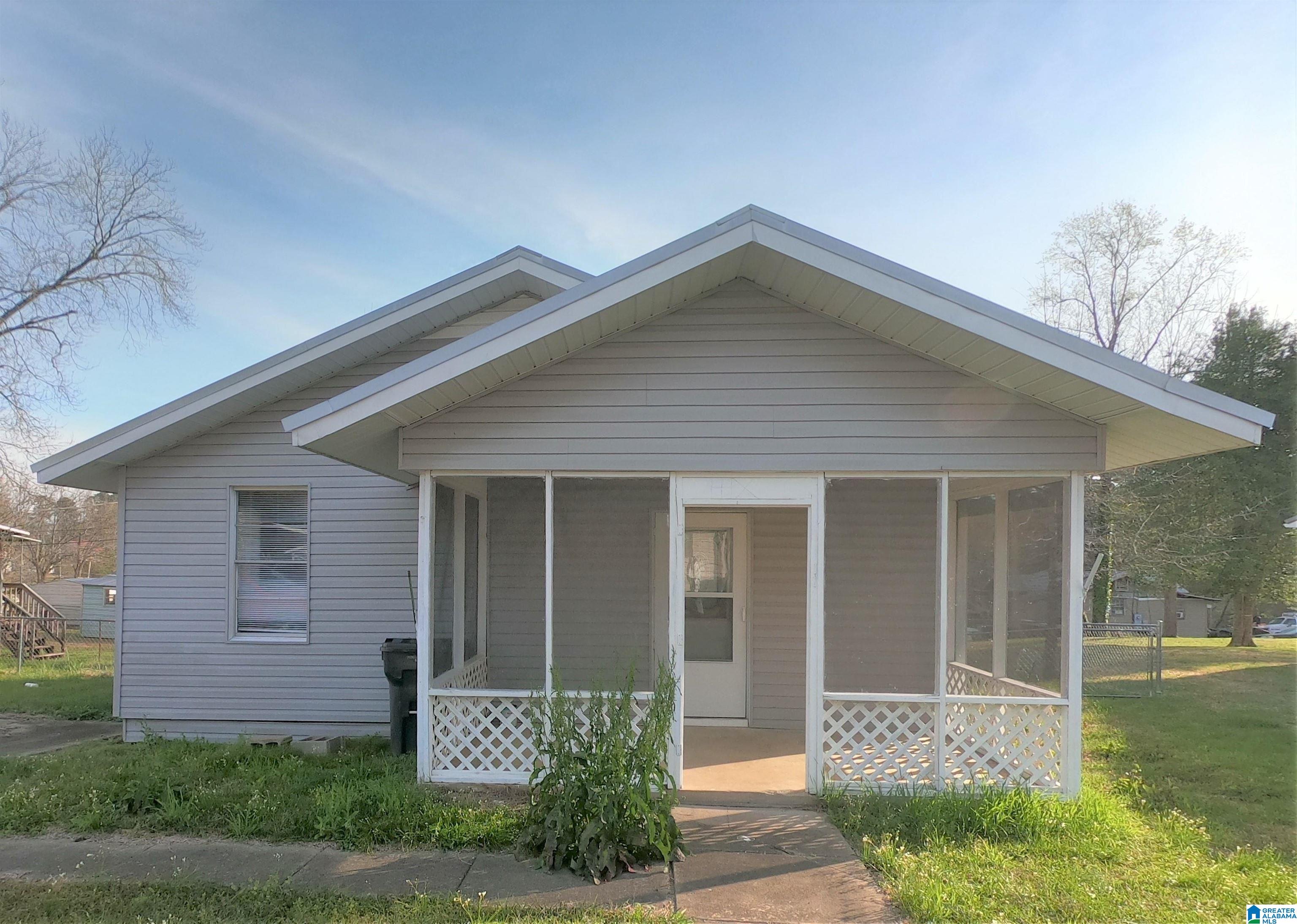 116 Forest Avenue Adamsville, AL 35005 - Photo 1 of 8